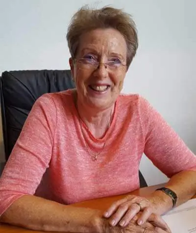 Unsere Frau Wesner steht Ihnen für eine zeitnahe Terminvereinbarung sehr gerne zur Seite.